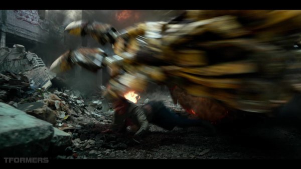 Transformers The Last Knight Theatrical Trailer HD Screenshot Gallery 461 (461 of 788)